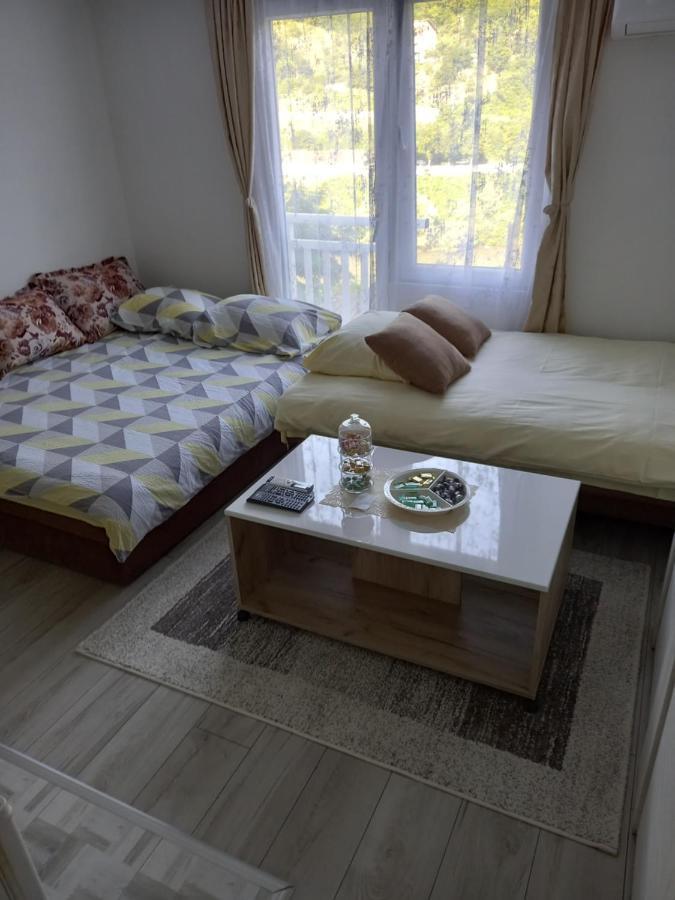 Mala Kuca Apartment Foca Bagian luar foto